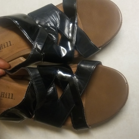 Cobb Hill Wedge black size 9N - Picture 8 of 8